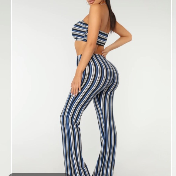 Fashion Nova outfit 🖤💙 - Picture 5 of 7